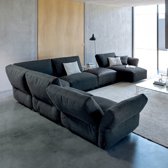 Hab Sectional