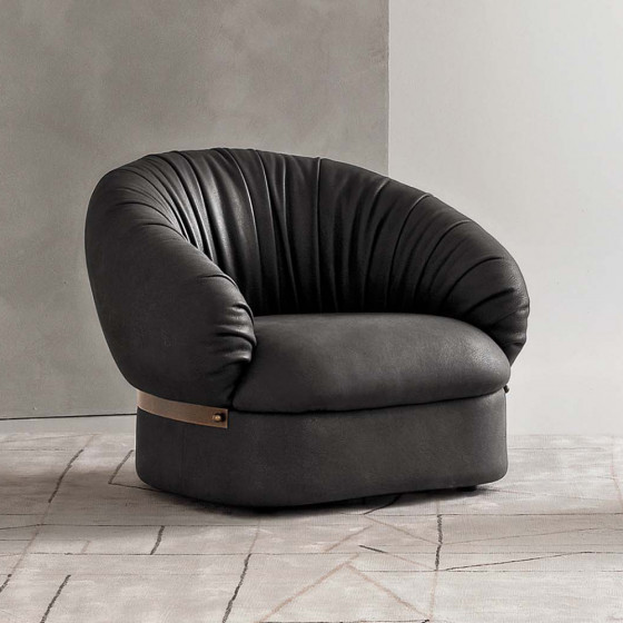 Fandango Lounge Chair