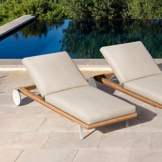 Allure Lounger