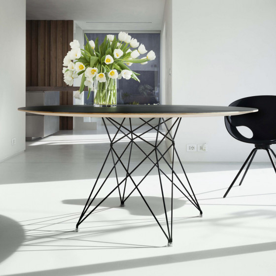 Arcos Table