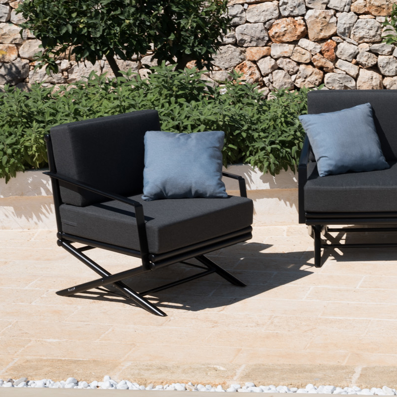 Italian Maxim Plus Lounge Chair, Luxury Outdoor Lounge Furniture