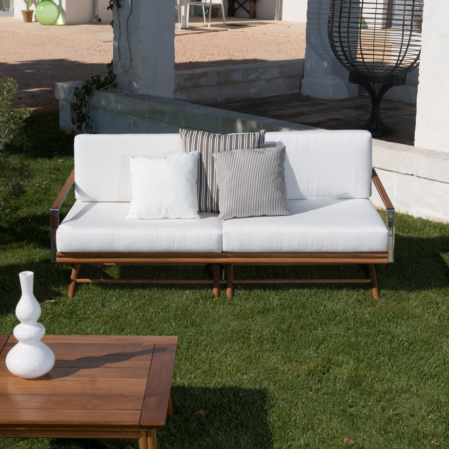 8 Amazing High-End Outdoor Furniture Brands