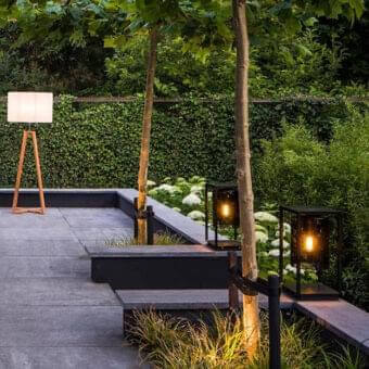 Club Floor Lamp