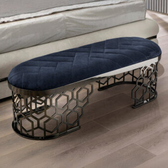 Amanda Bench