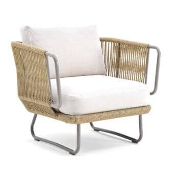 Sophisticated Varaschin Babylon lounge chair crafted with varnished aluminum and hand-woven synthetic fiber rope in natural beige with a gray base