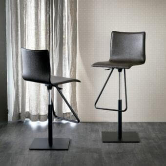 Toto Stool