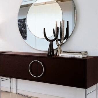 Captivating Porada Forvanity mirror with layered silver-colored mirrored border and clear central reflection