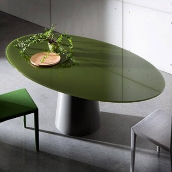 Distinguished Sovet Italia Totem table with glossy green glass top and lacquered metal base crafted in Italy