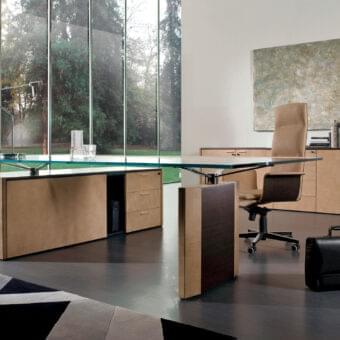 De-Symetria Sideboard