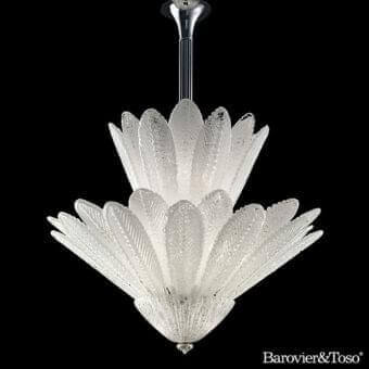 Distinguished Barovier&Toso Spade suspension lamp embodying blossoming flower design crafted in textured white glass with a refined rugiada finish