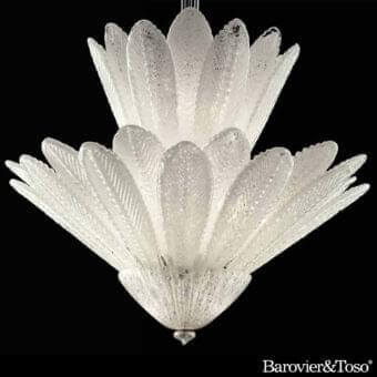 Exquisite Barovier&Toso Spade suspension lamp crafted in textured white glass with overlapping petal-like layers for a refined embroidered effect