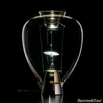 Distinguished Barovier&Toso Veronese lamp with wooden base and textured crystal reflector in transparent glass with golden and silver accents