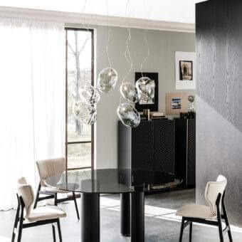 Exceptional Cattelan Italia Cloud suspension lamp with organically shaped Iride glass shades suspended at varying heights