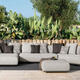 Scacco Sectional