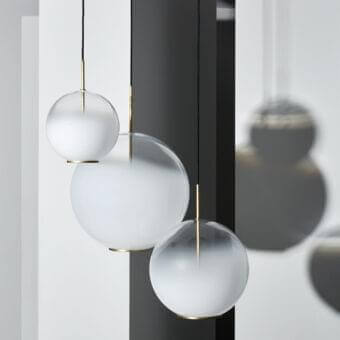 Elegant VENICEM Misty suspension lamp with blending white glass lampshade and natural burnished brass structure