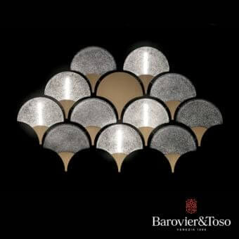Distinguished Barovier&Toso Tuileries wall lamp crafted in Murano glass with a brushed metallic structure and subtle silver-grey beige tones