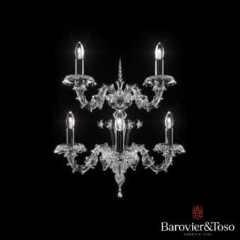Distinguished Barovier&Toso 4604 wall lamp crafted in clear glass with polished chrome accents and subtle polychrome decorations
