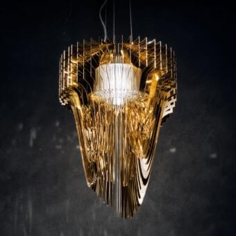 Architectural Slamp Aria Gold suspension lamp crafted in Cristalflex® with shining gold powder finish radiating layers of light and shadow