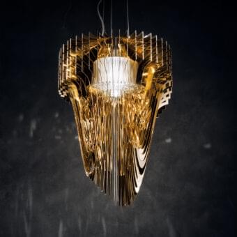 Lavish Slamp Aria suspension lamp crafted in Italy from Cristalflex® with shining gold powder finish