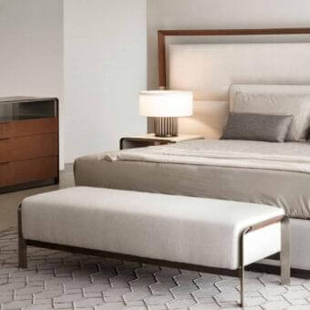 Elegant Rugiano Arthur bench with a bronze metal structure and refined beige leather cover