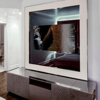 Distinguished Rugiano Boston sideboard with quilted leather upholstery and glossy steel base accents