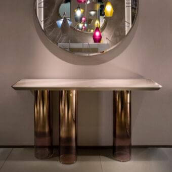 Distinguished Reflex Signore degli Anelli console with light top and borosilicate glass cylinders exhibiting shaded sputtering with reflective copper finish