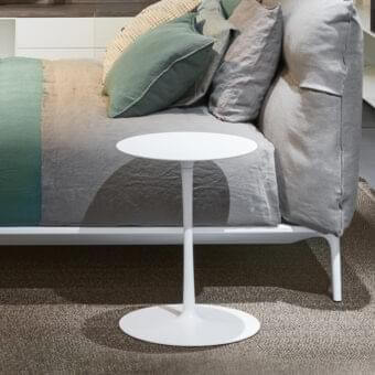 Flow Nightstand