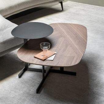 Superior Bonaldo Kumo side table with a wooden oval surface in herringbone pattern and sleek black metal frame with matte finish