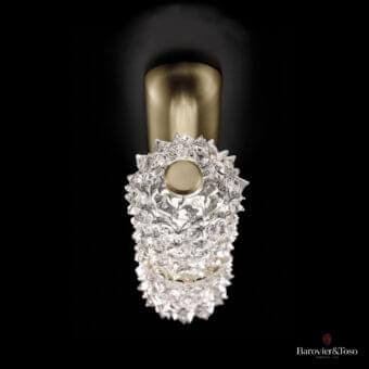 Distinguished Barovier&Toso Opéra wall lamp with stacked textured clear glass segments and golden metallic base crafted in Italy