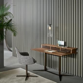 Exceptional Bonaldo Nelson desk crafted with Canaletto Walnut veneer and bronze lacquered wood drawers with a bronze metal base