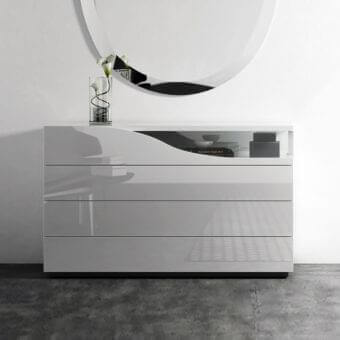 Distinguished Reflex Segno dresser with wooden structure, shiny lacquered finish and horizontally aligned drawers
