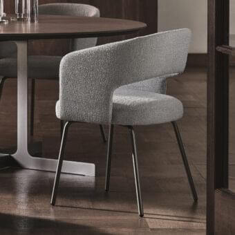 Distinctive Ditre Italia 356 armchair with enveloping shell form in gray textile and varnished dark matte metal legs