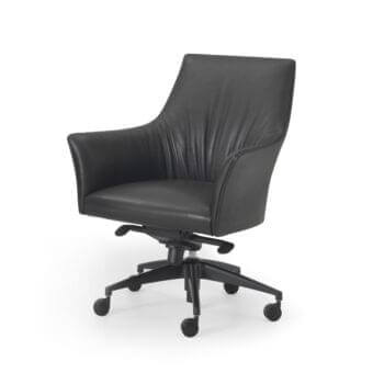 Distinguished 4 Mariani Sella armchair crafted in Italy with dark matte synthetic leather and a five-star rolling base