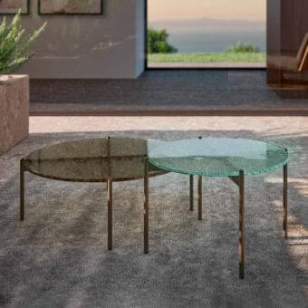 Distinguished Rugiano Apollo coffee table with smoky brown textured fused glass top and bronze cylindrical metal legs