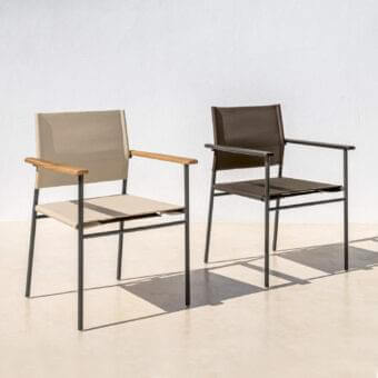 Exclusive Talenti Allure armchair with light beige eco-leather and warm wooden armrests built with a refined steel frame