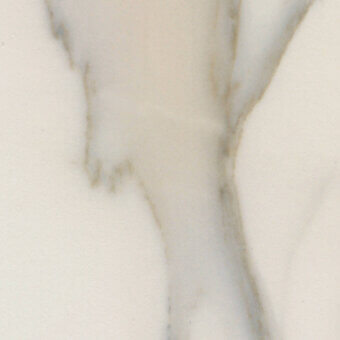 Calacatta gold marble texture with creamy white base and irregular gray-beige veining, polished finish displaying a dynamic, smooth surface.