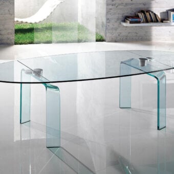 Superior Reflex Policleto table with an extendable tempered glass top and curved transparent glass legs