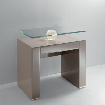 Distinguished Reflex Rialto nightstand in light taupe with bevelled lacquered glass and a glass top illuminated by Murano glass sphere