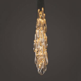 Exceptional Bocci 87 Random suspension lamp crafted in glass with interwoven gold ribbon elements and delicate microfilaments