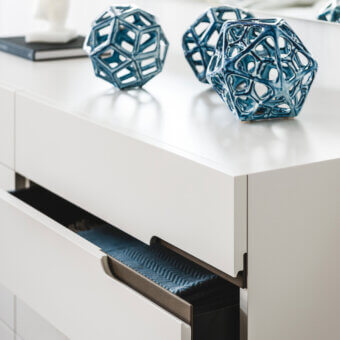 Exceptional Cattelan Italia Ciro dresser in oyster embossed lacquered wood with glossy white finish and blue textile drawer lining