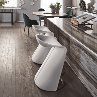 Elegant Giorgetti Skirt stool in smooth white leather with an ash wood base and subtle metal inserts