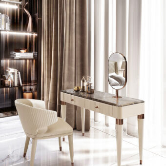 Hollywood Chair