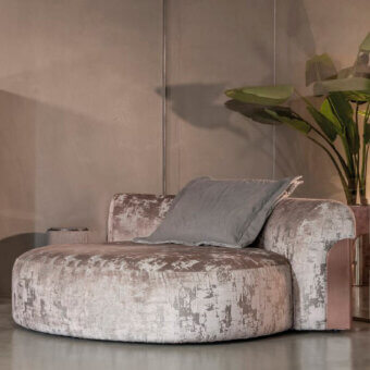 Nip Chaise Lounge