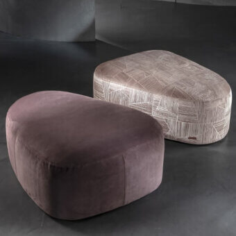 Nip Ottoman