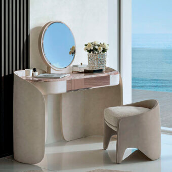Zelda Vanity
