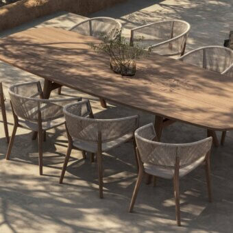 Carés Armchair