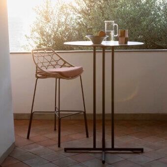 Cut Stool