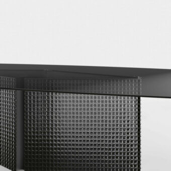 Bow Table