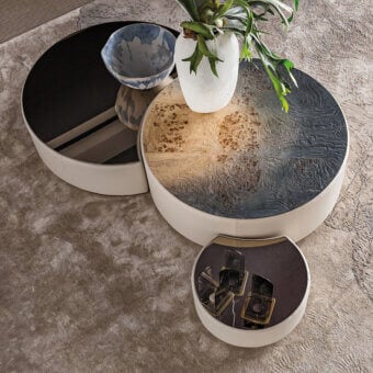 Exceptional Bizzotto Italia Ikat coffee table with dark glossy surface and light lacquered metal legs