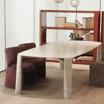 Exceptional CPRN Homood Victor table with white marble top and rounded edges supported by U-shaped marble legs crafted in Italy